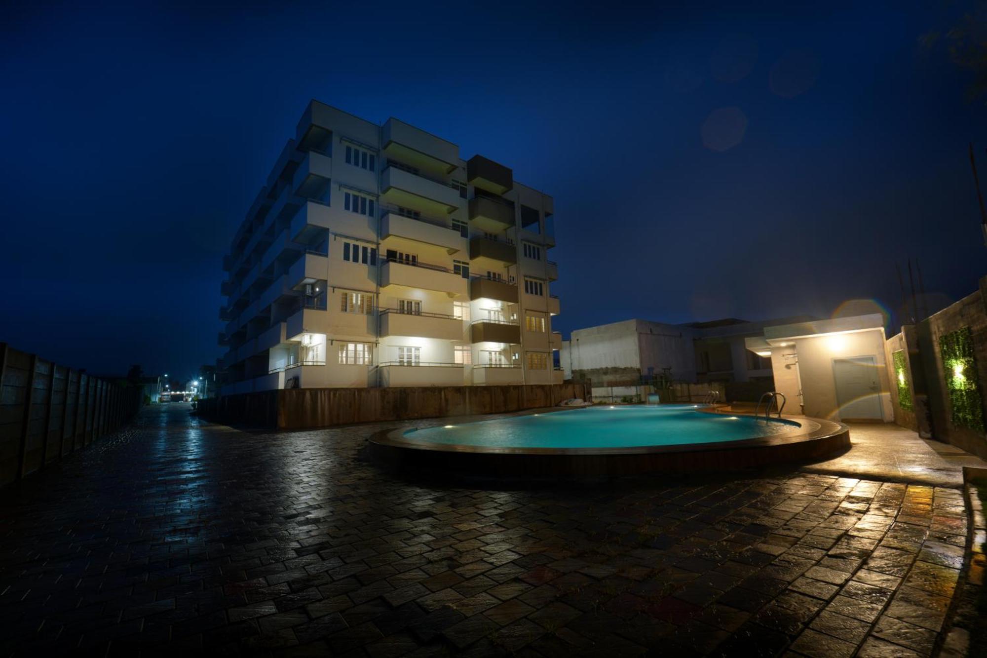 Signature Homes Luxury Service Apartment จิกมากาลูร์ ภายนอก รูปภาพ